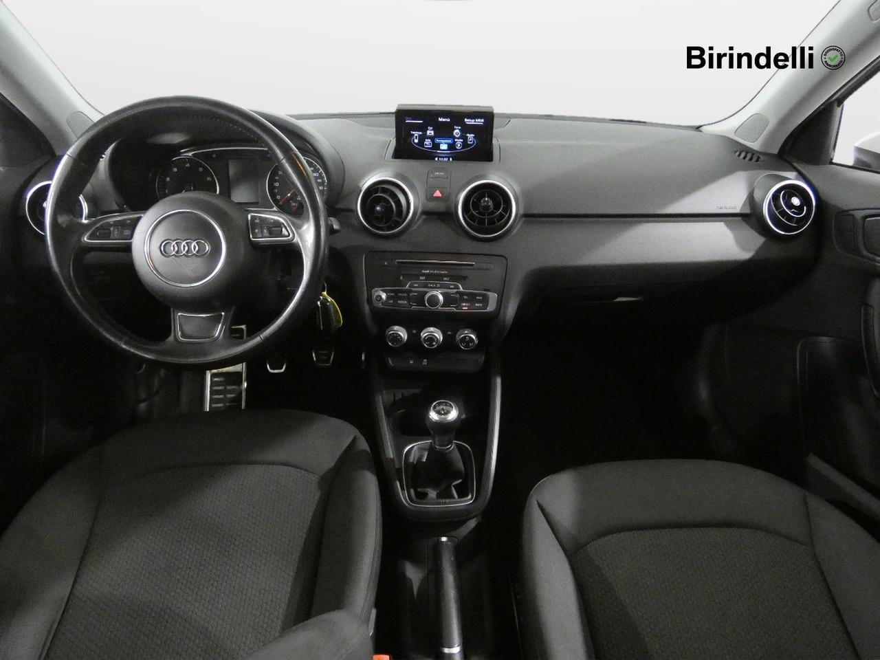 AUDI A1/S1 - A1 SPB 1.0 82CV TFSI Admired