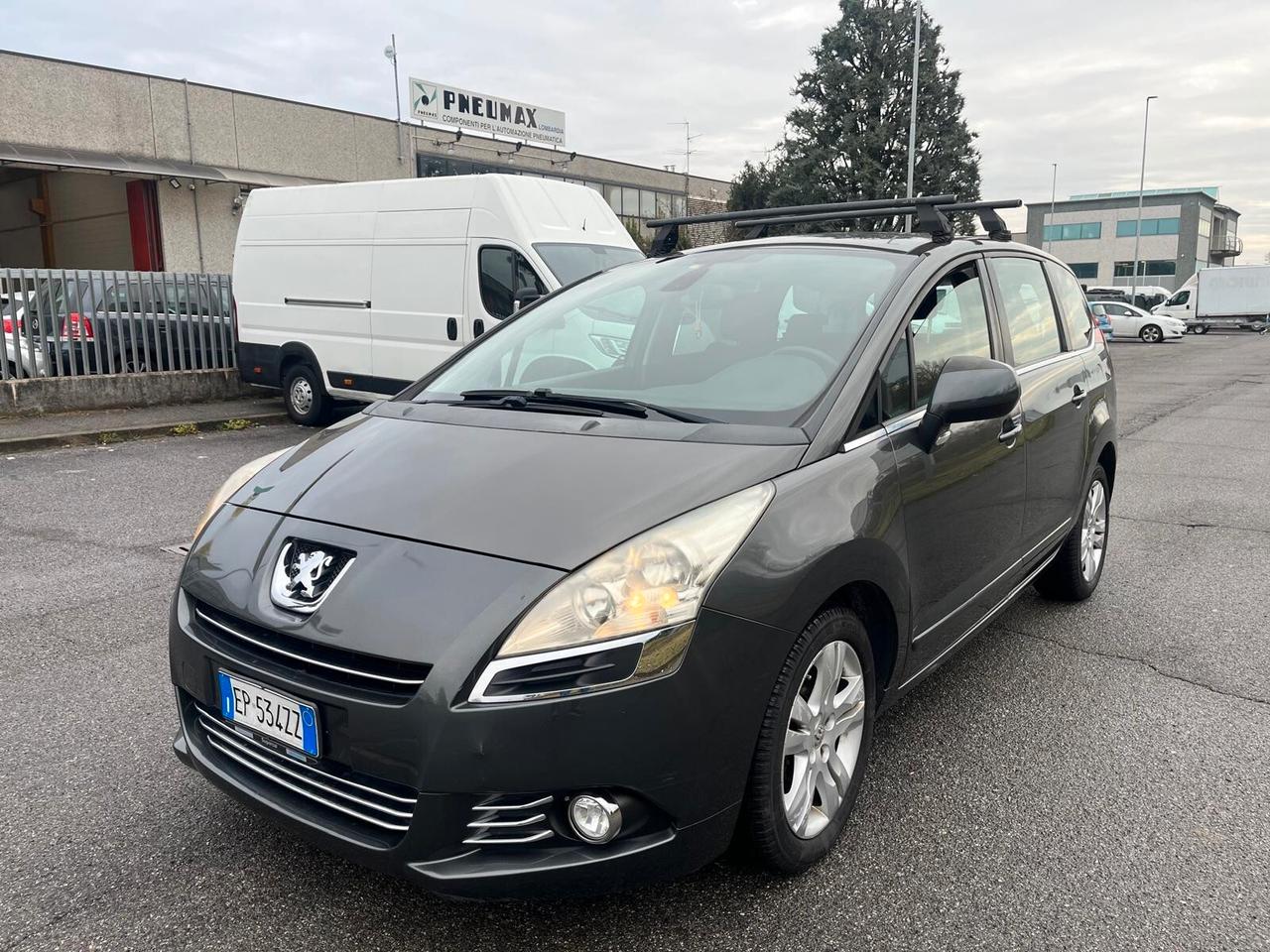 Peugeot 5008 1.6 HDi 112CV Active