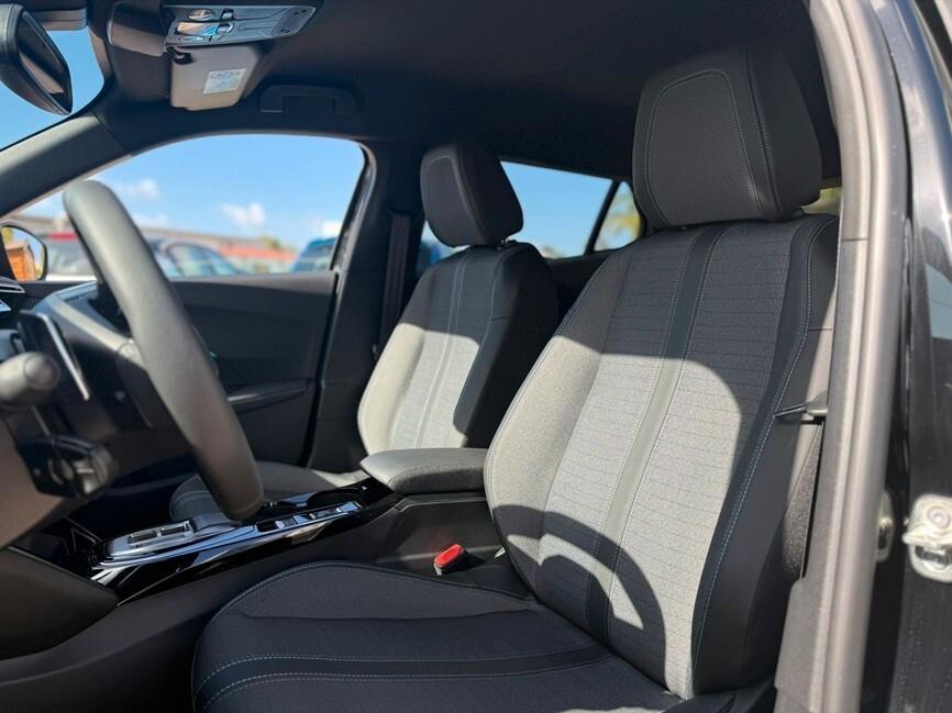 Peugeot 2008 BlueHDi 130 S&S EAT8 Allure Pack