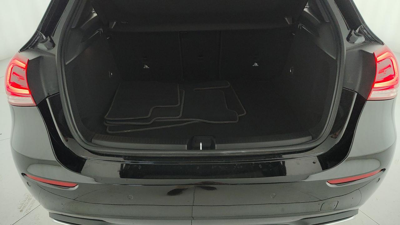 Mercedes-Benz Classe A - W177 2018 - A 160 d Business