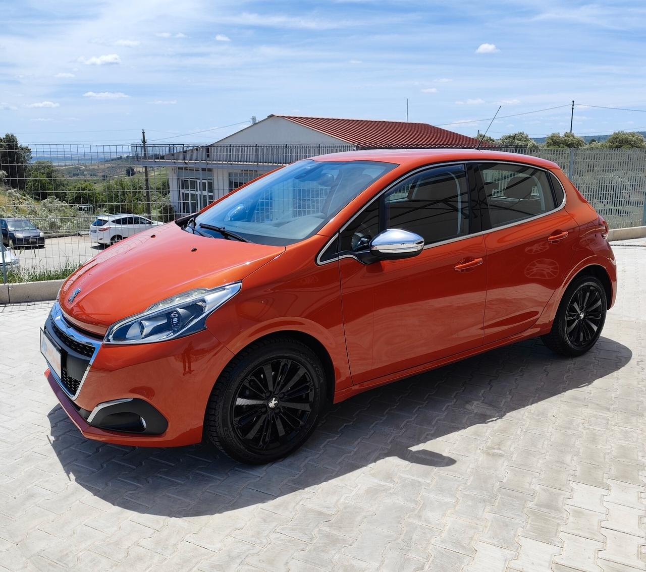 Peugeot 208 BlueHDi 75 5 porte Allure