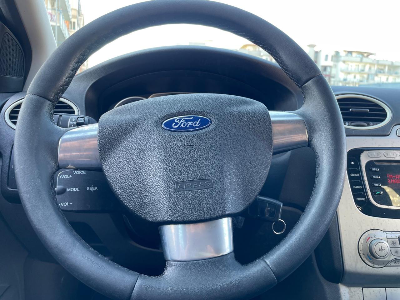 Ford Focus 1.6 TDCi 110cv Super Full 200mila KM 2011
