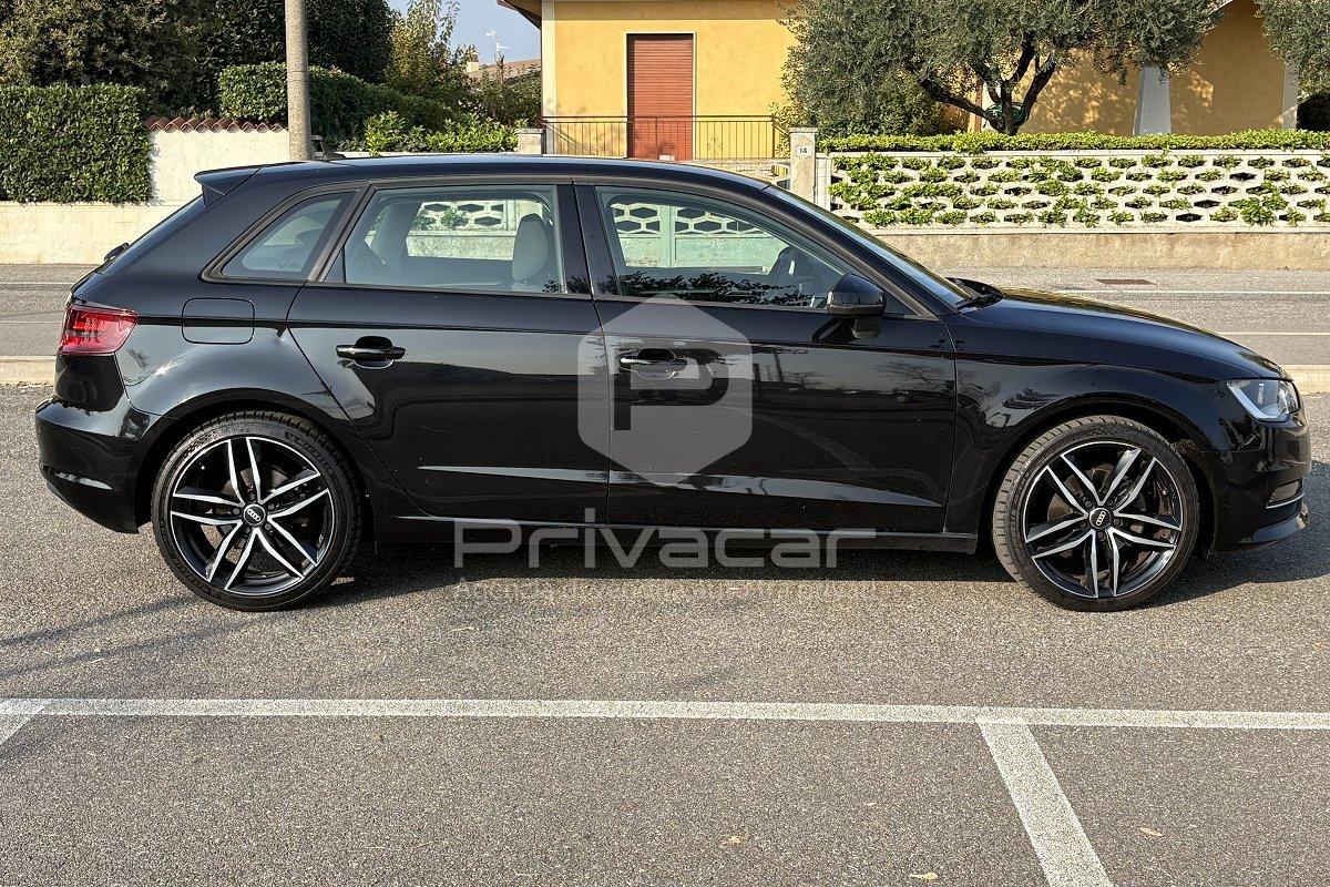 AUDI A3 SPB 2.0 TDI Attraction