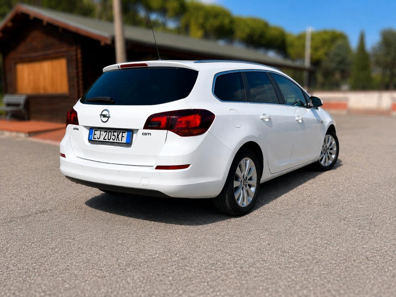 Opel Astra 1.7 CDTI 125CV 5 porte Cosmo