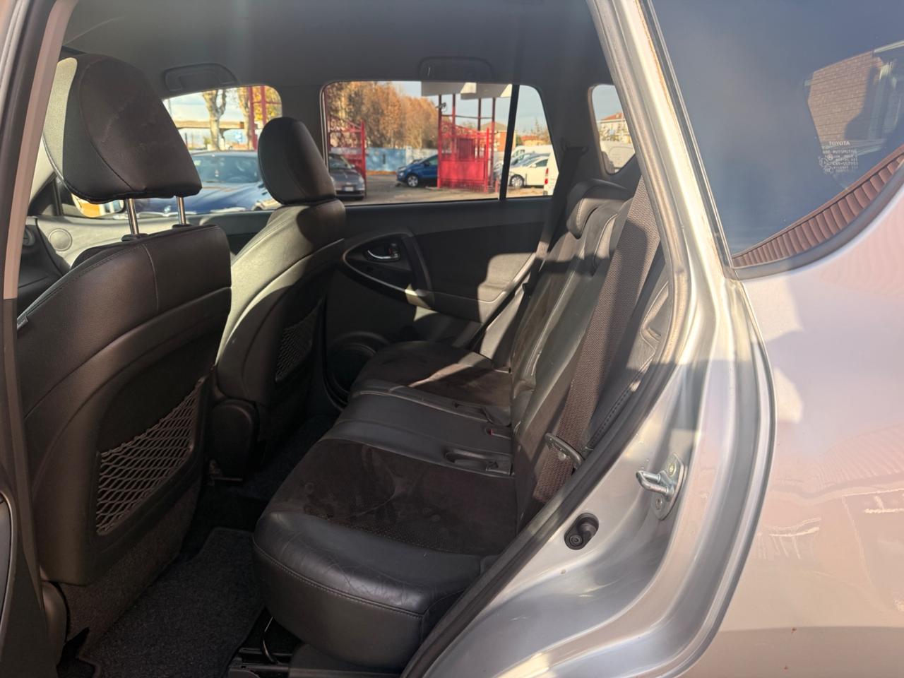 Toyota RAV 4 RAV4 Crossover 2.2 D-4D 150 CV DPF Exclusive