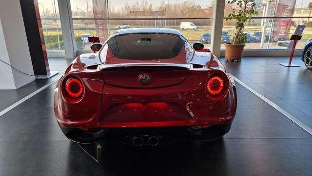 Alfa Romeo 4C 1750 TBi