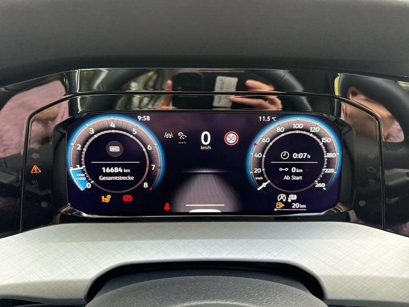 Volkswagen Golf Golf 1.5 tsi Life 115cv ACC Carplay Garanzia 5 anni VW