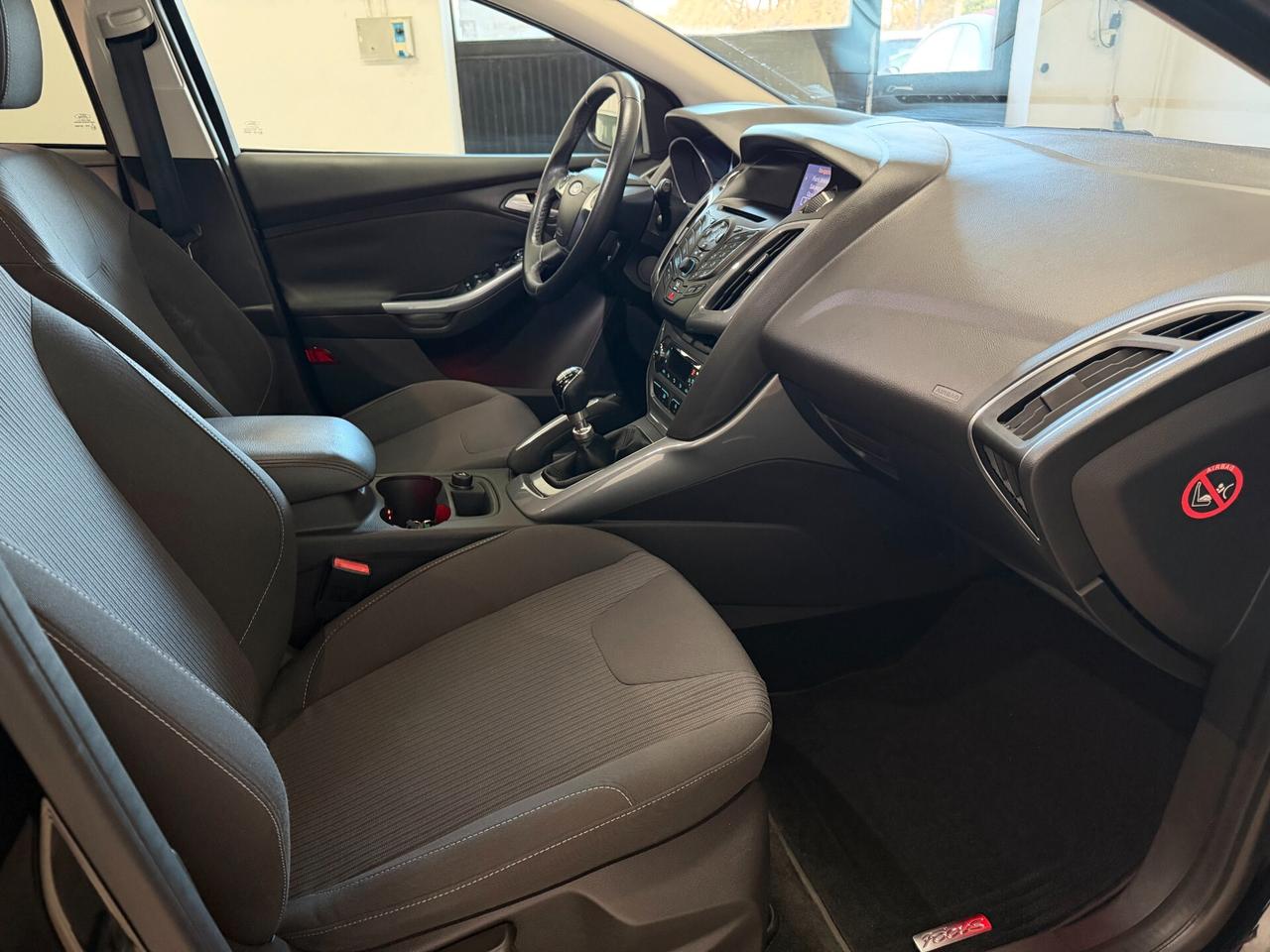 Ford Focus 2011 1.6 Ecoboost 5p.Titanium BENZINA EURO5A