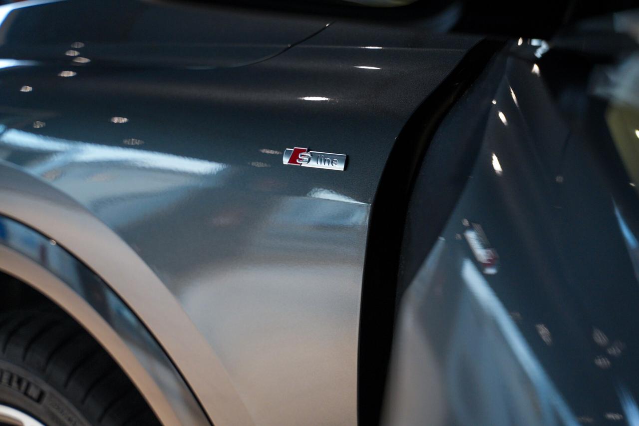 Audi Q5 TDi 150 kW mHEV+ S tronic quattro Launch edition line