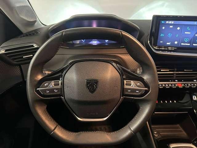 Peugeot 208 1.2 100cv Allure