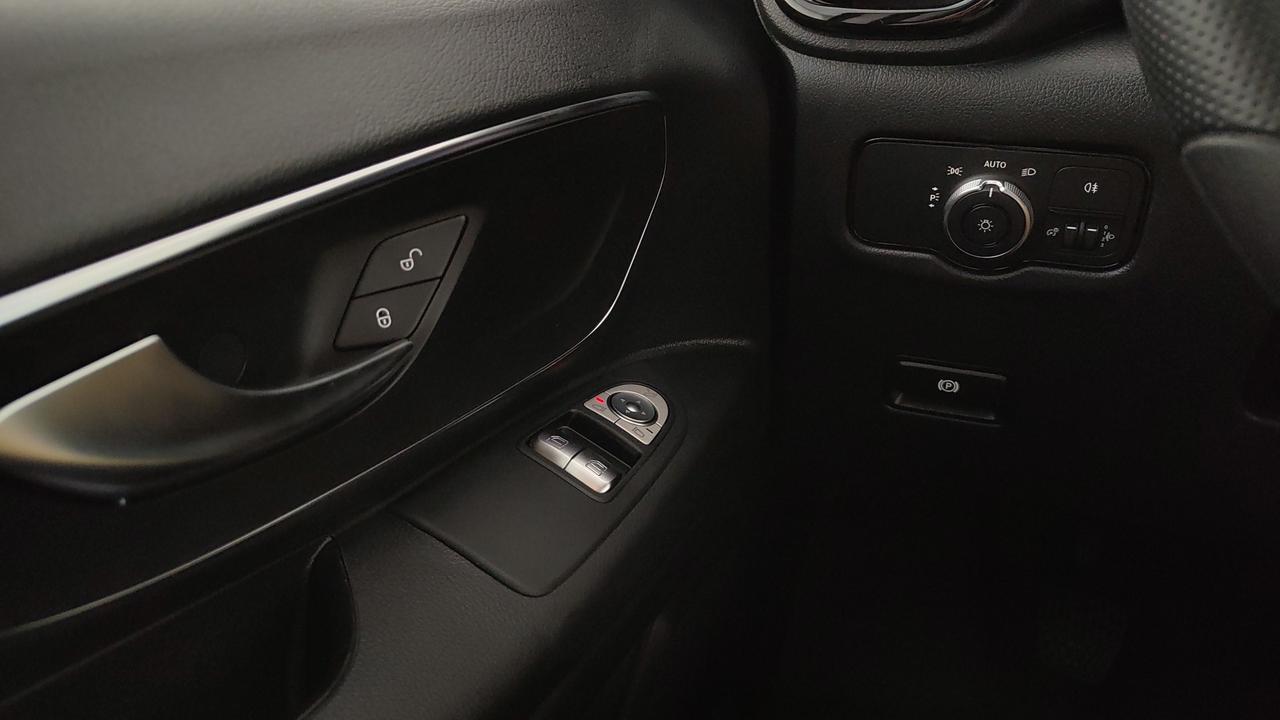Mercedes-Benz Vito Furgone PRO 114 CDI Compact