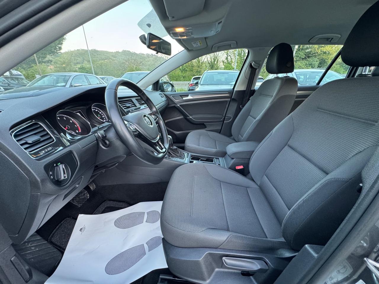 Volkswagen Golf Variant 1.5 TGI 130Cv DSG Business