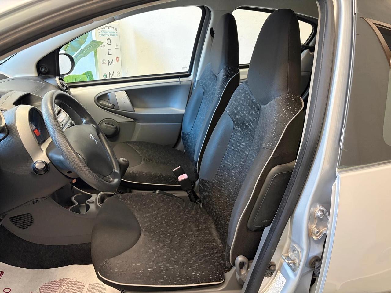 Peugeot 107 1.0 COMPRESO PASSAGGIO DI PROPRIETÀ