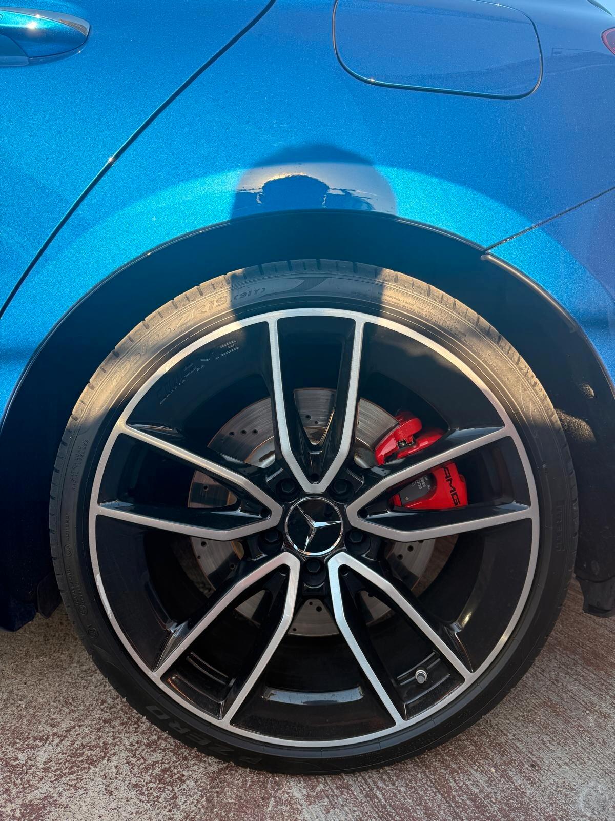 Mercedes-benz A 35 AMG
