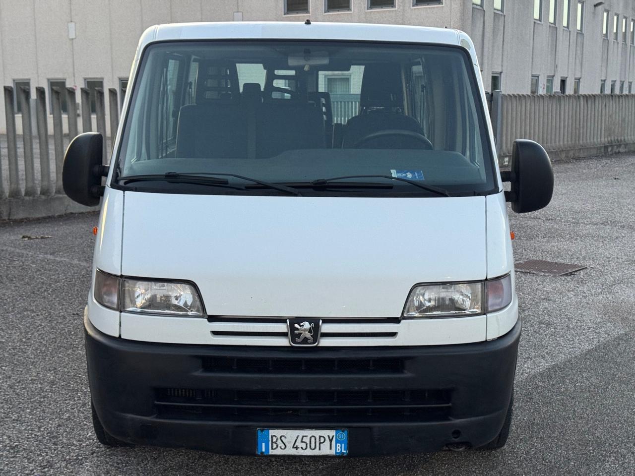 Peugeot Boxer 2.8 HDi 127cv 9 posti