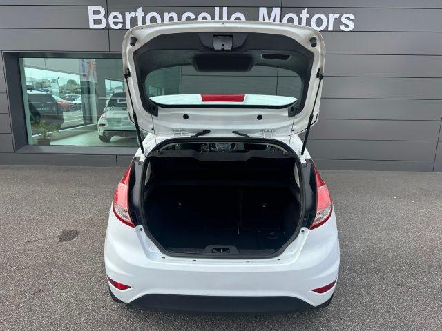 FORD Fiesta 1.5 TDCi 75CV 5 porte Business NEOPATENTATI!