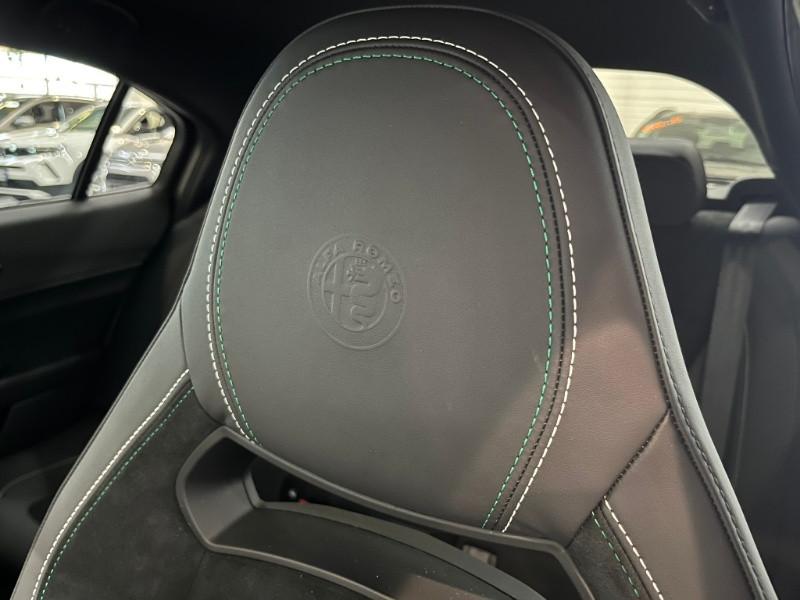ALFA ROMEO Giulia 2.9 V6 Bi-Turbo AT8 Quadrifoglio
