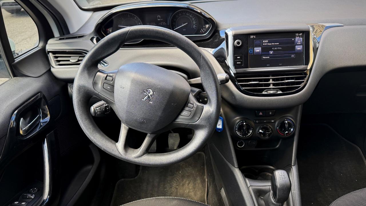 Peugeot 208 1.4 HDI 5P Active - 2015
