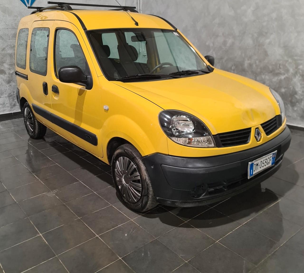 Renault Kangoo 1.2 16V 5p. Confort