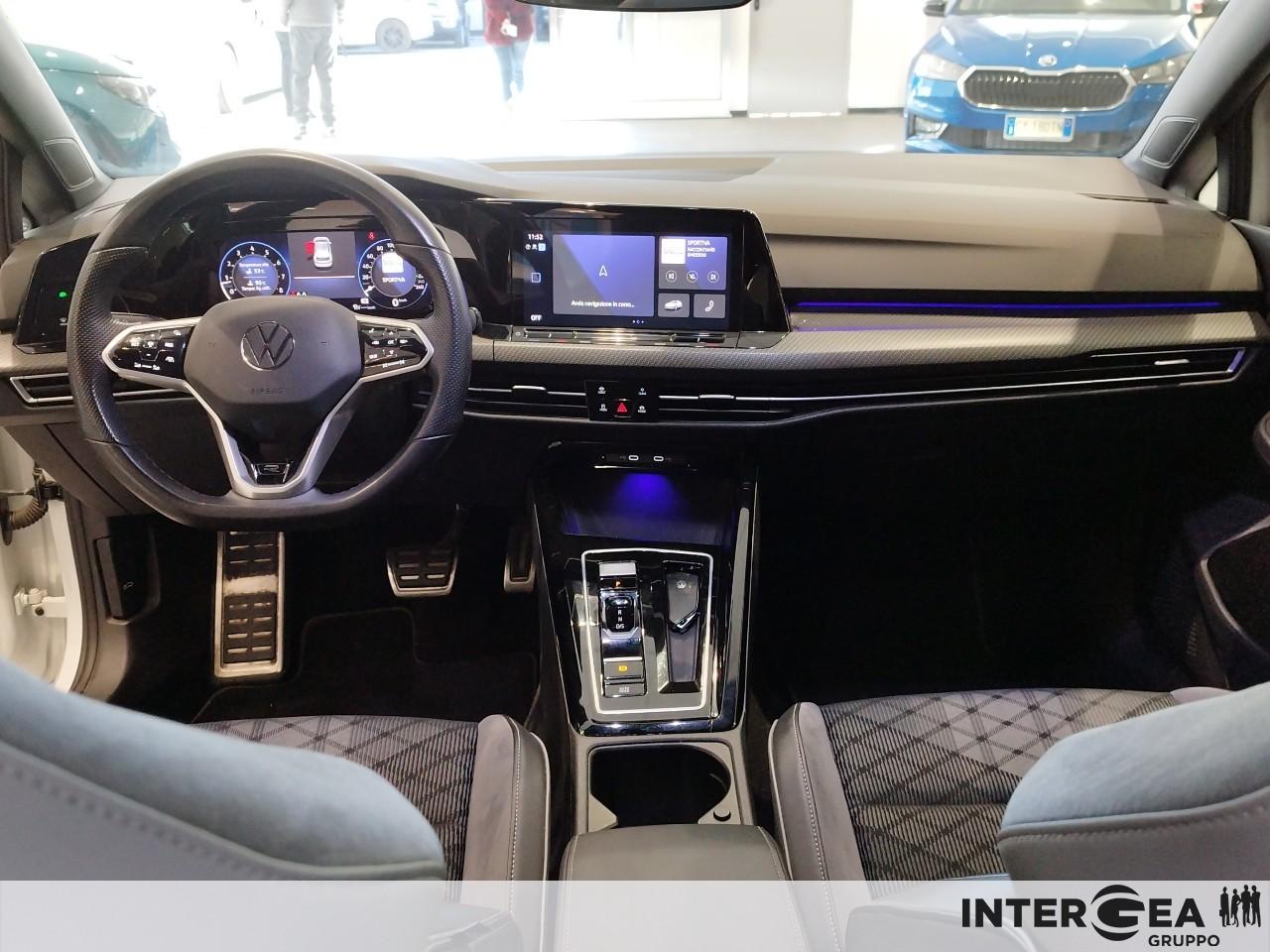 VOLKSWAGEN Golf 1.5 etsi evo R-Line 150cv dsg