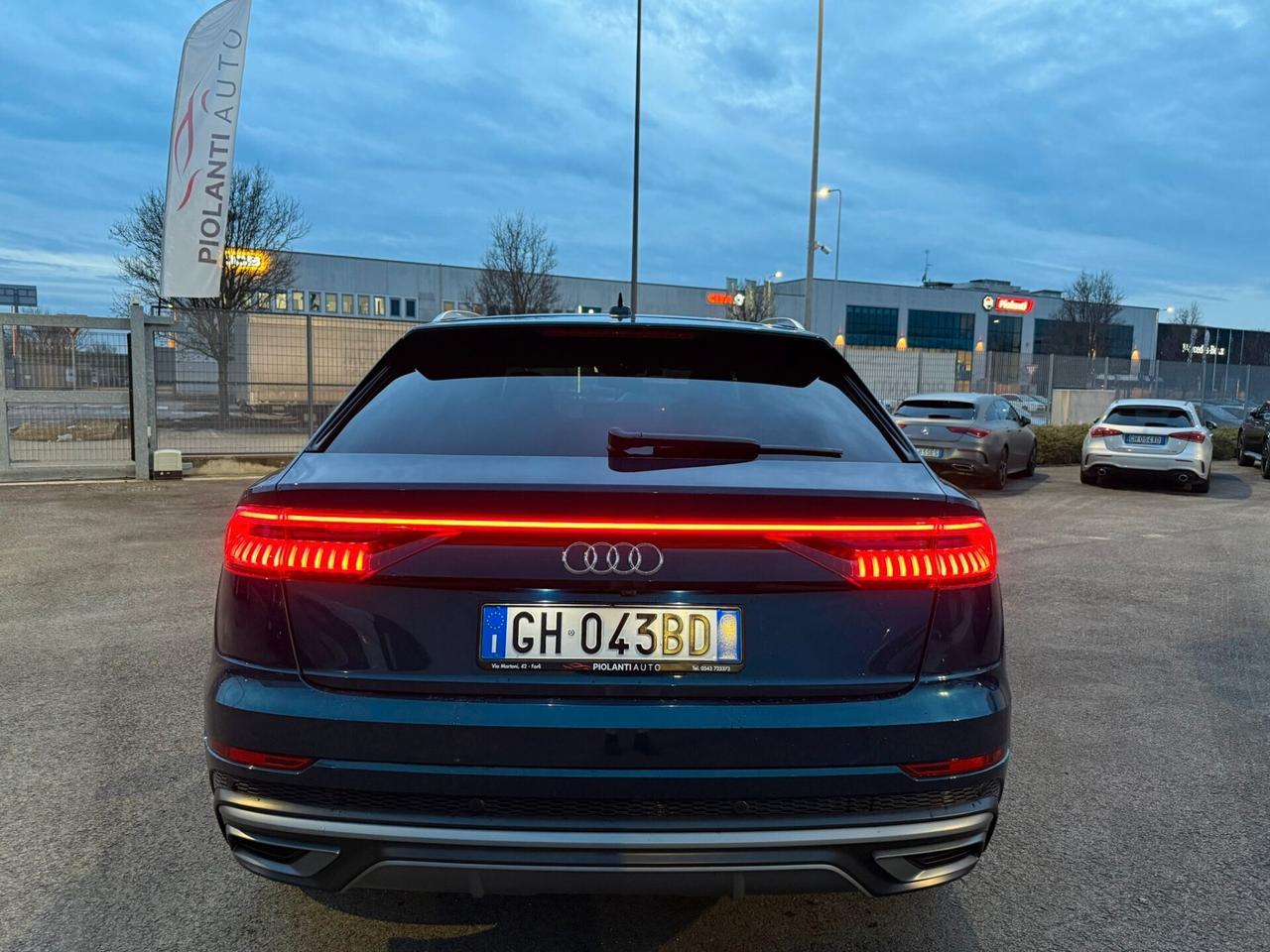 Audi Q8 50 TDI 286 CV quattro tiptronic Sline