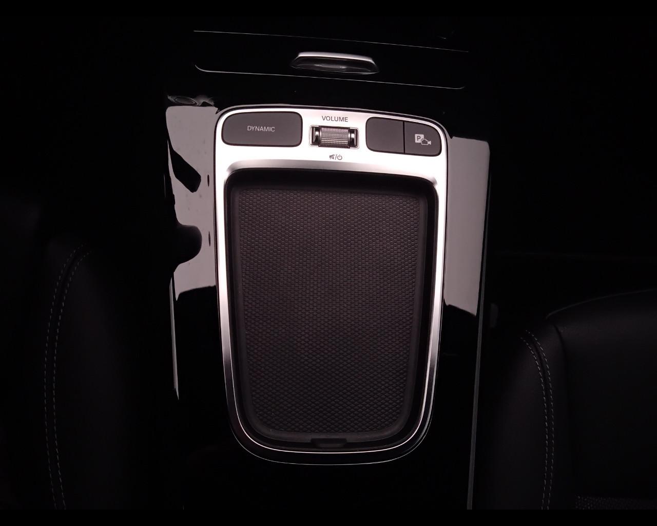 Mercedes-Benz Classe A - W177 2023 - A 180 d Advanced auto