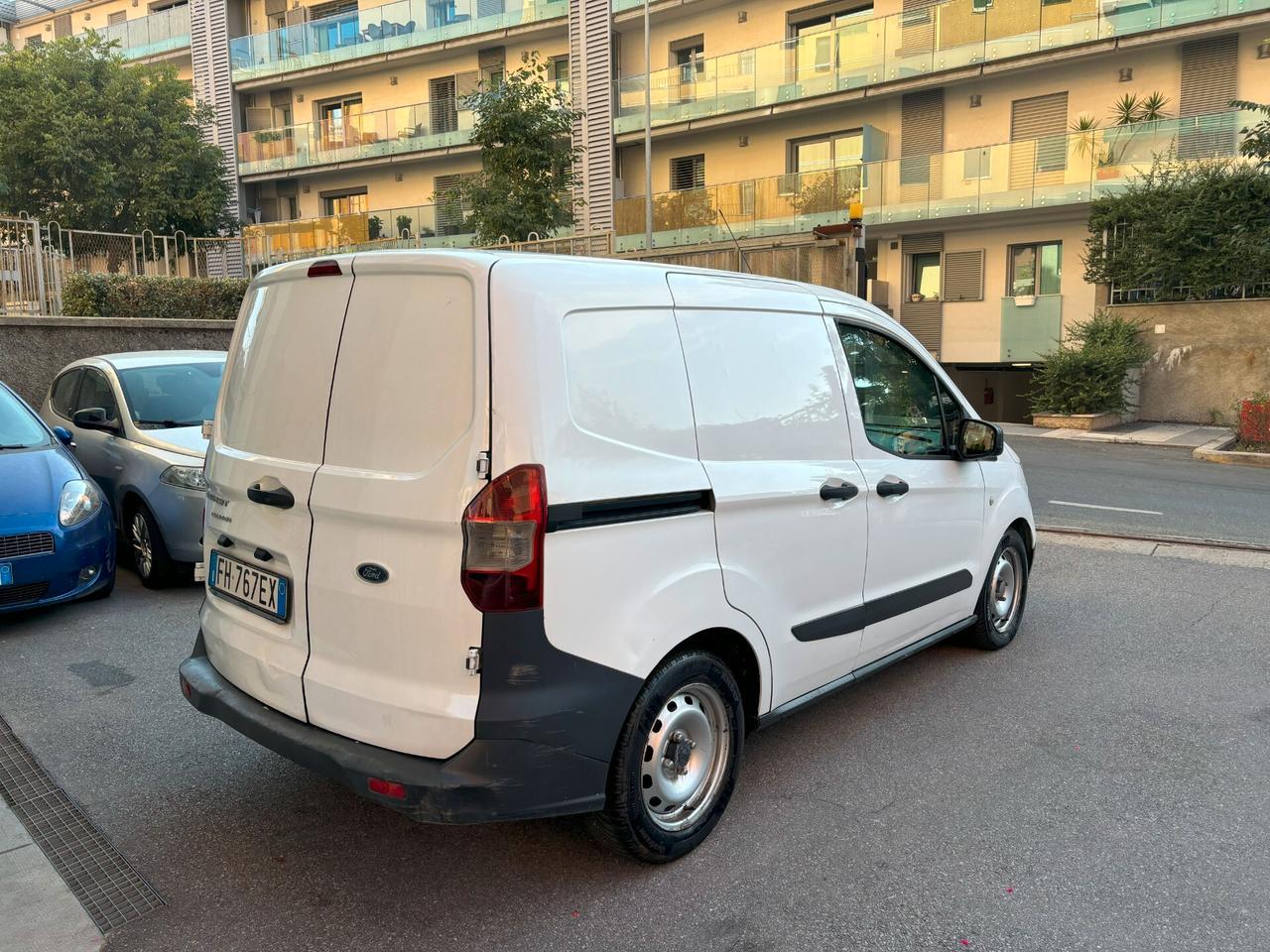 Ford Transit Courier Transit Courier 1.5 TDCi 75CV Van Trend