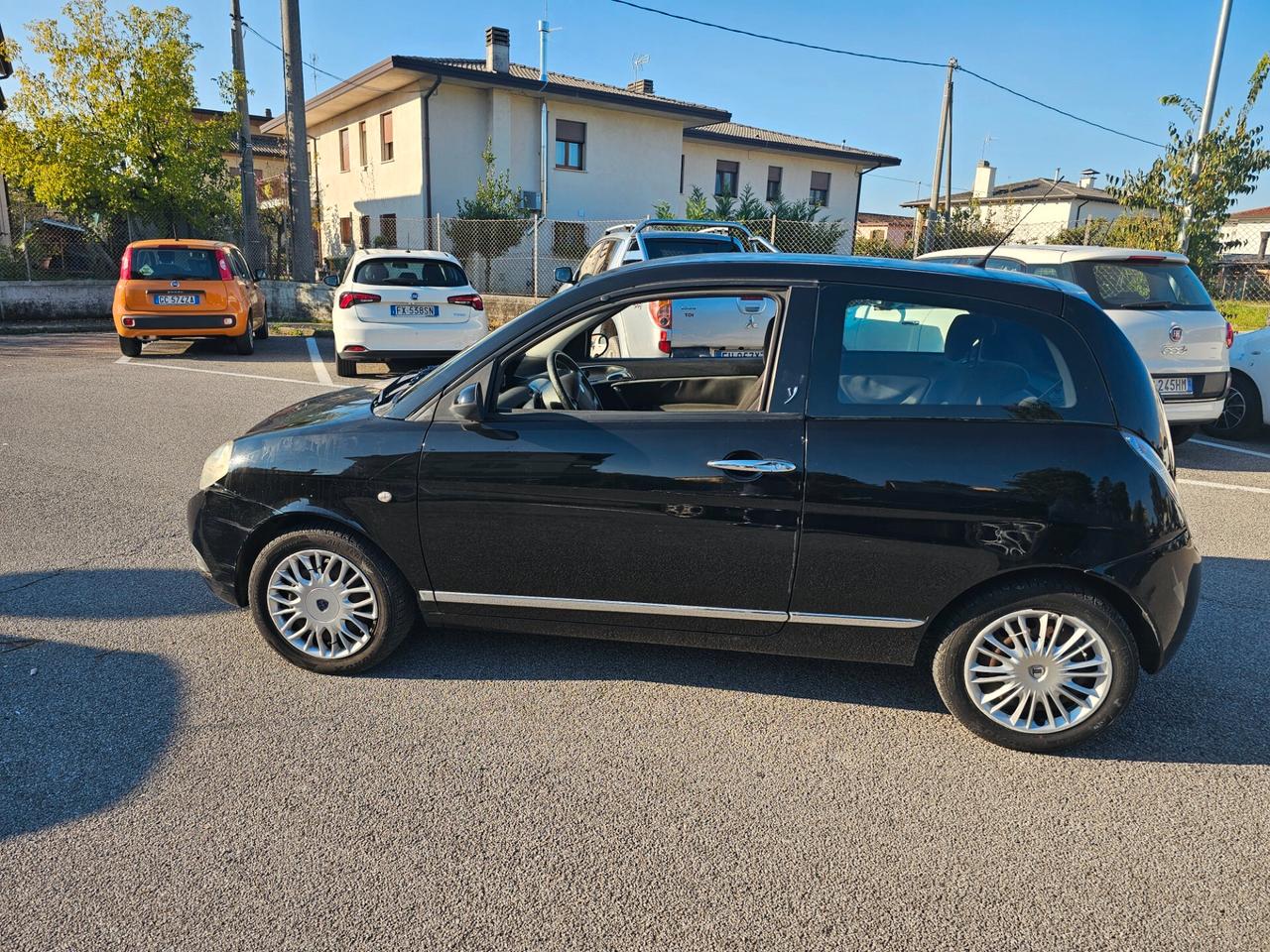 Lancia Ypsilon 1.2 Argento