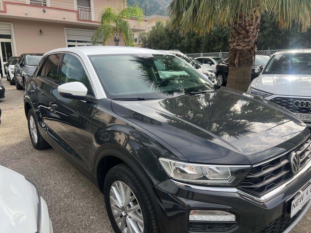 Volkswagen T-Roc 1.6 TDI SCR Business BlueMotion Technology