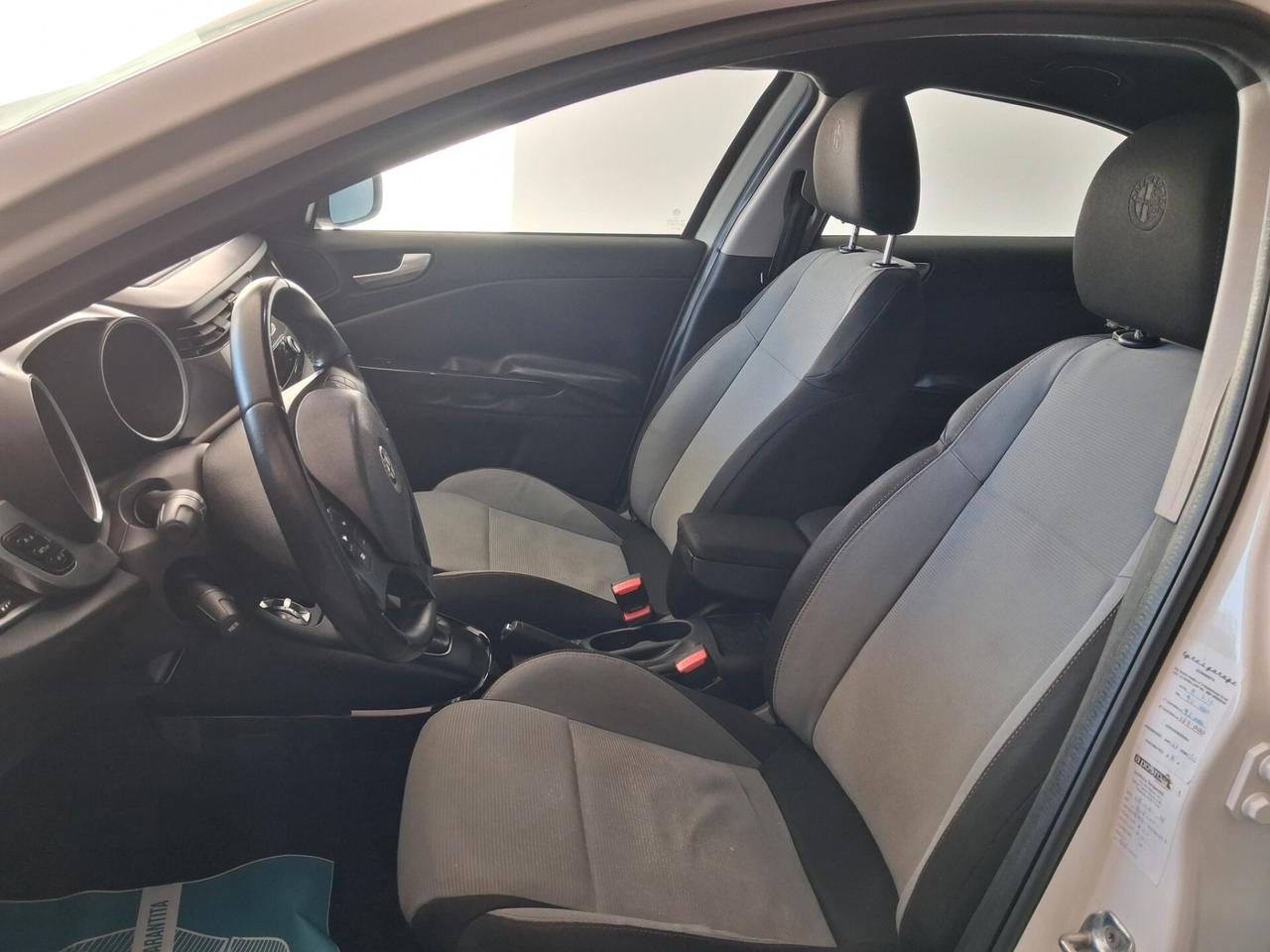 Alfa Romeo Giulietta 1.6 JTDm-2 105 CV Distinctive