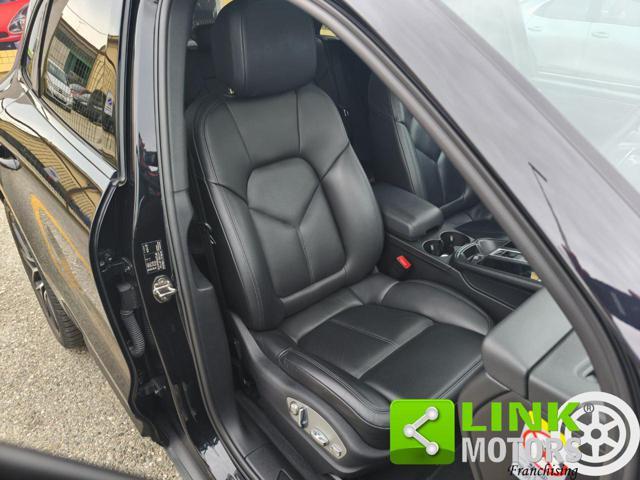 PORSCHE Macan 2.0 T PDK 265CV