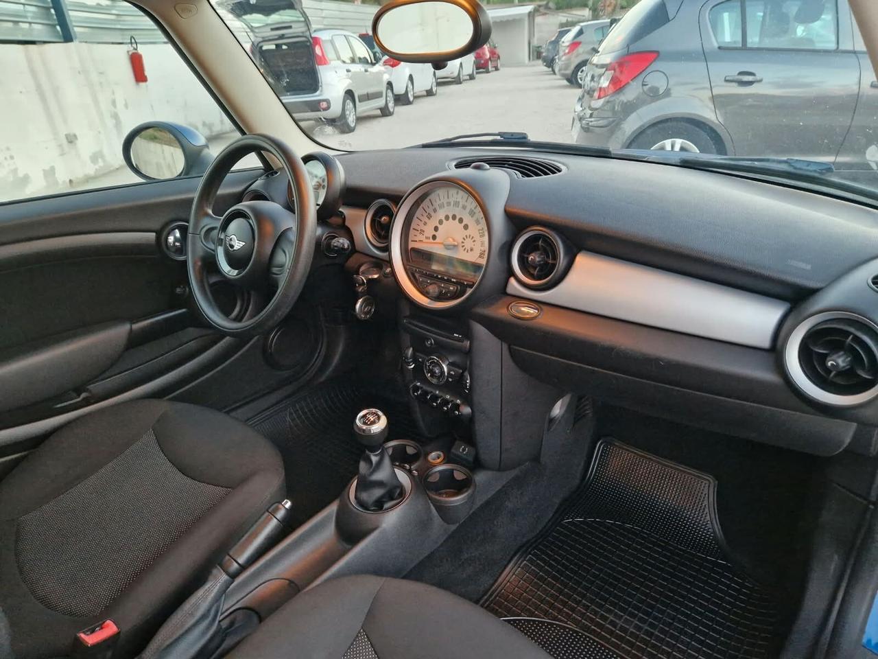 Mini 1.6 16V One D