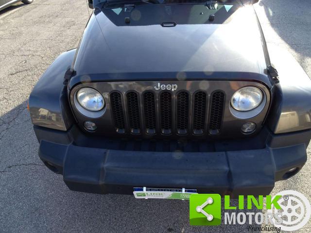 JEEP Wrangler 2.8 CRD DPF Sahara 4x4 automatic