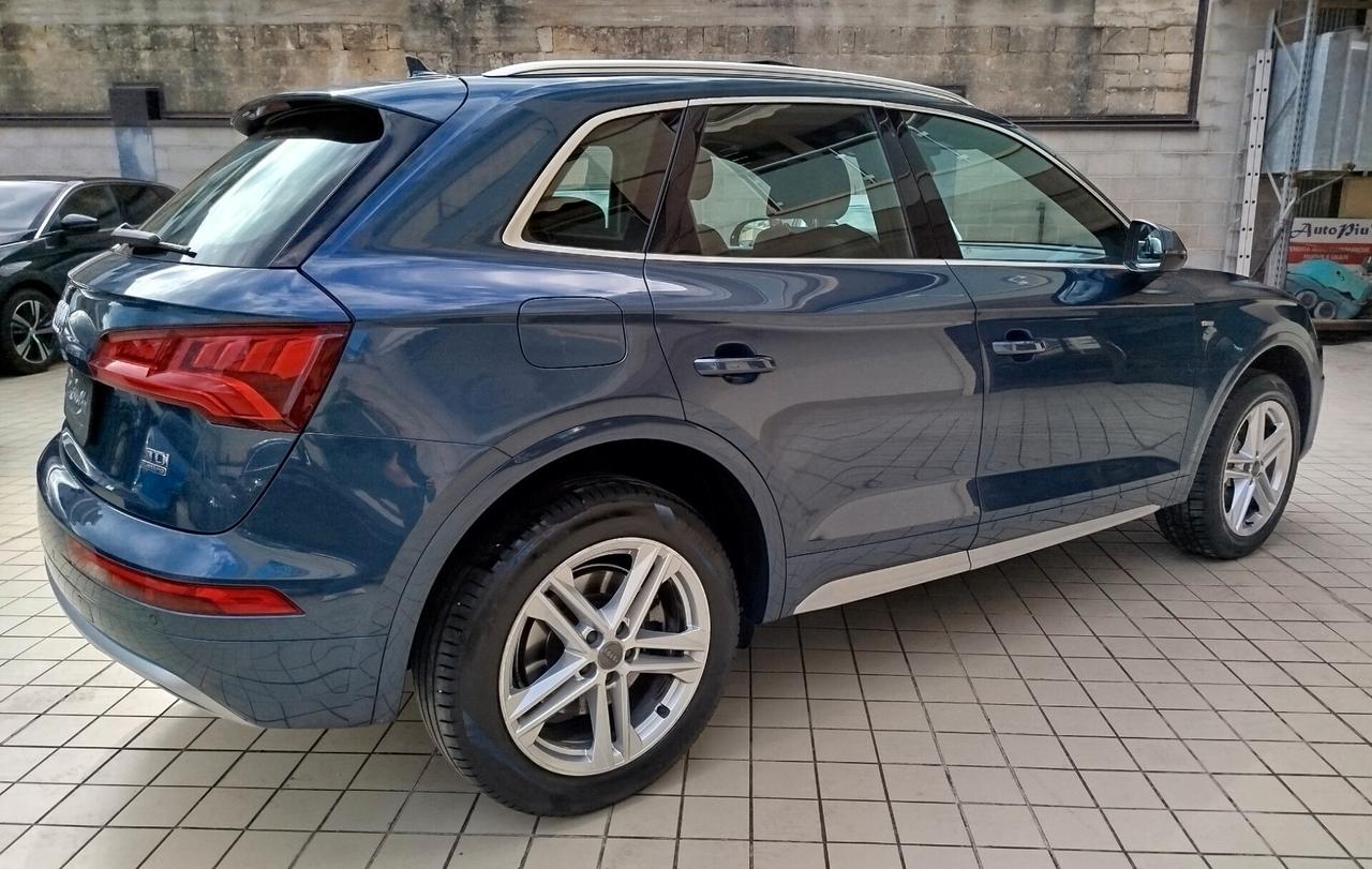 Audi Q5 2.0 TDI quattro S tronic line