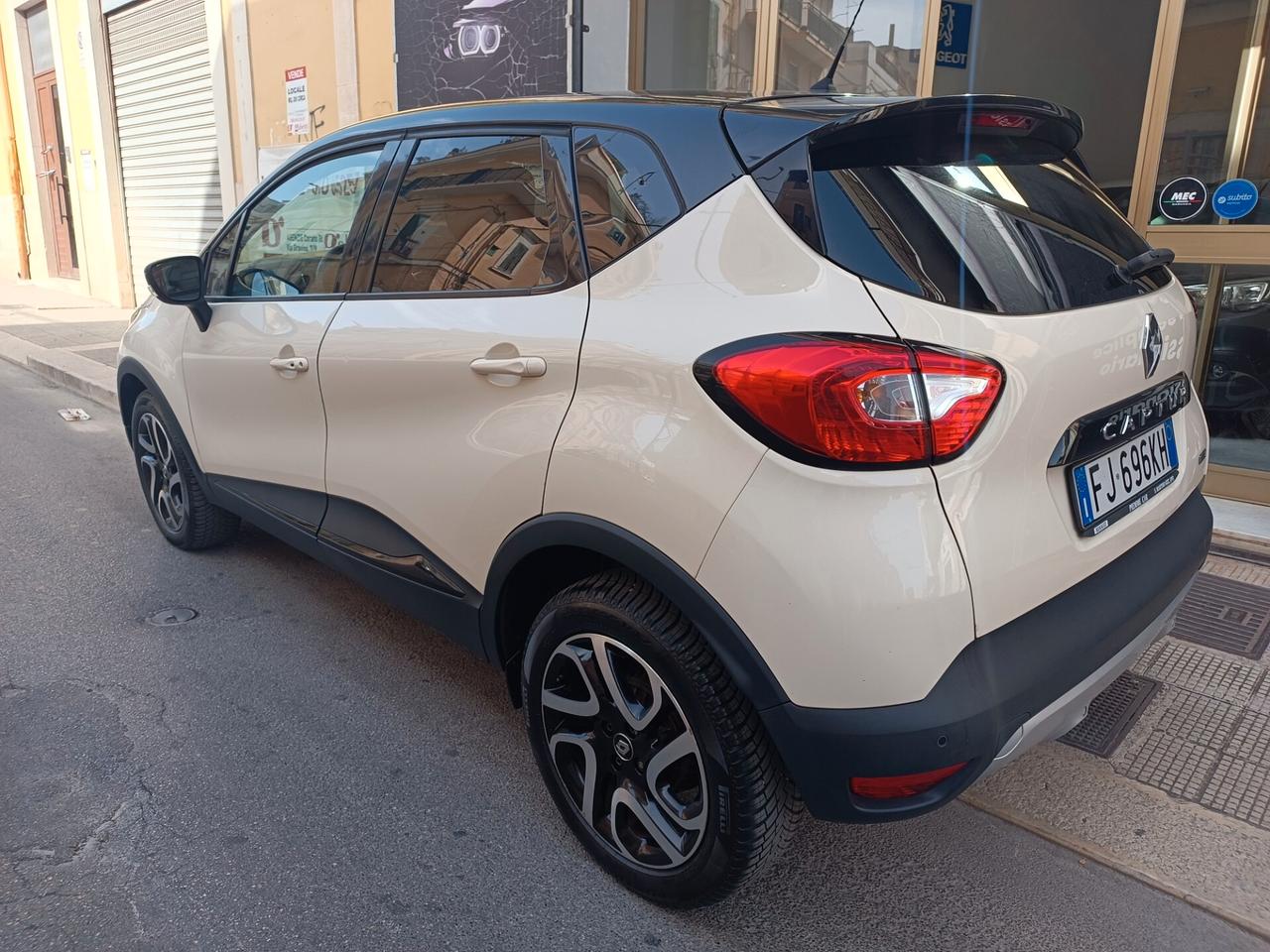 Renault Captur dCi 8V 90 CV ENERGY R-LINK NAVI CAMERA