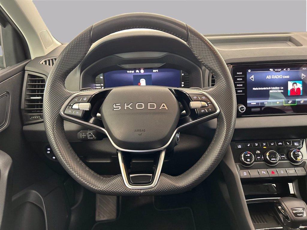 SKODA Karoq 2.0 tdi executive 4x4 150cv dsg del 2025