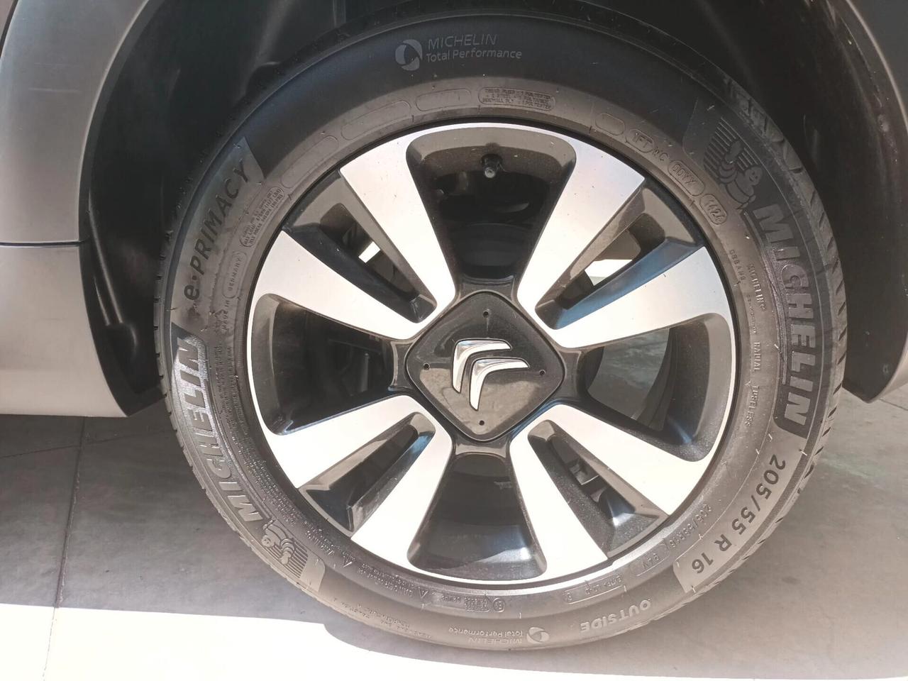 Citroen C3 MAX 1.2 PureTech 83 CV S&S