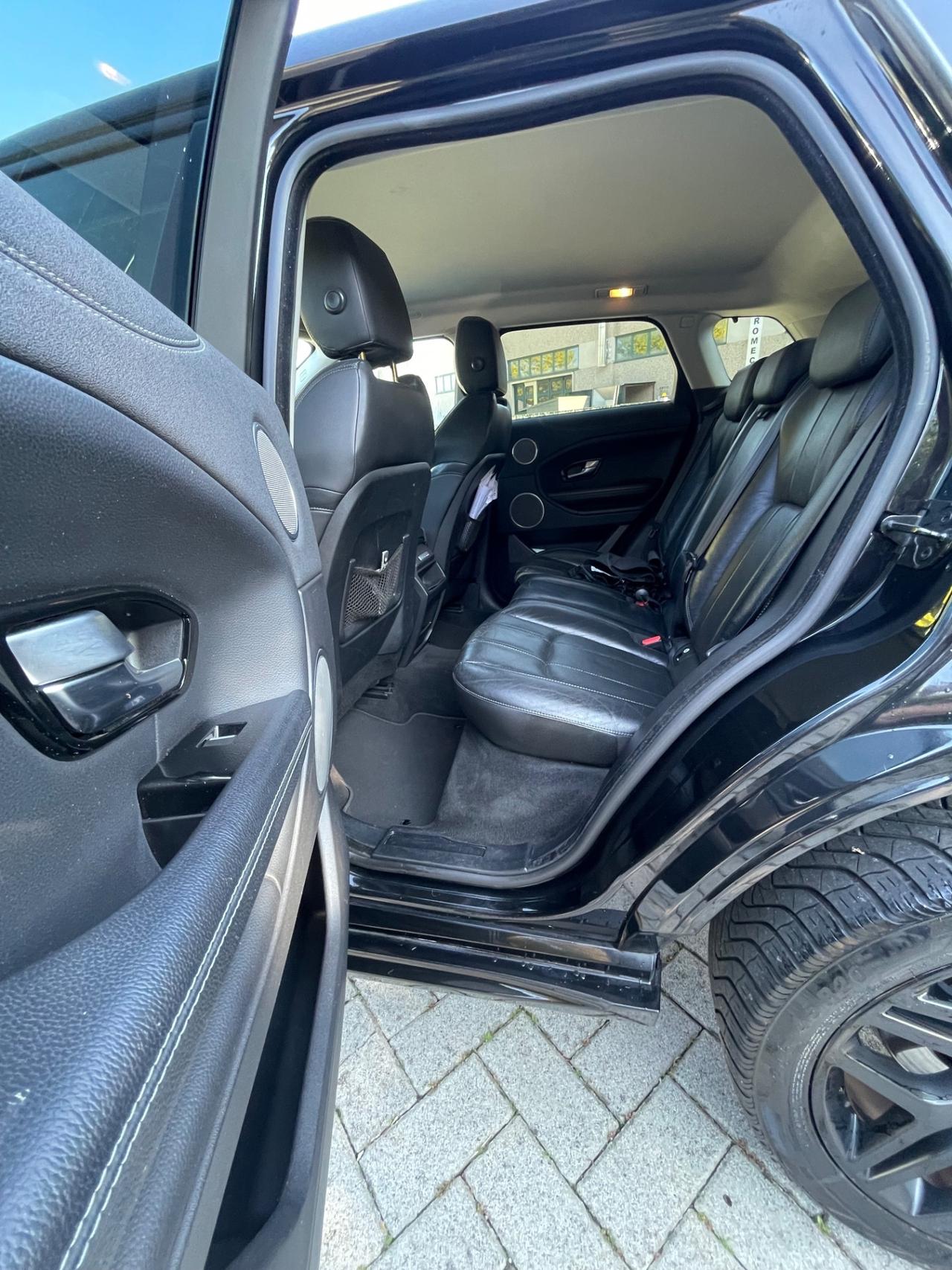 Land Rover Range Evoque 2.0 TD4 180 CV 5p. Autobiography