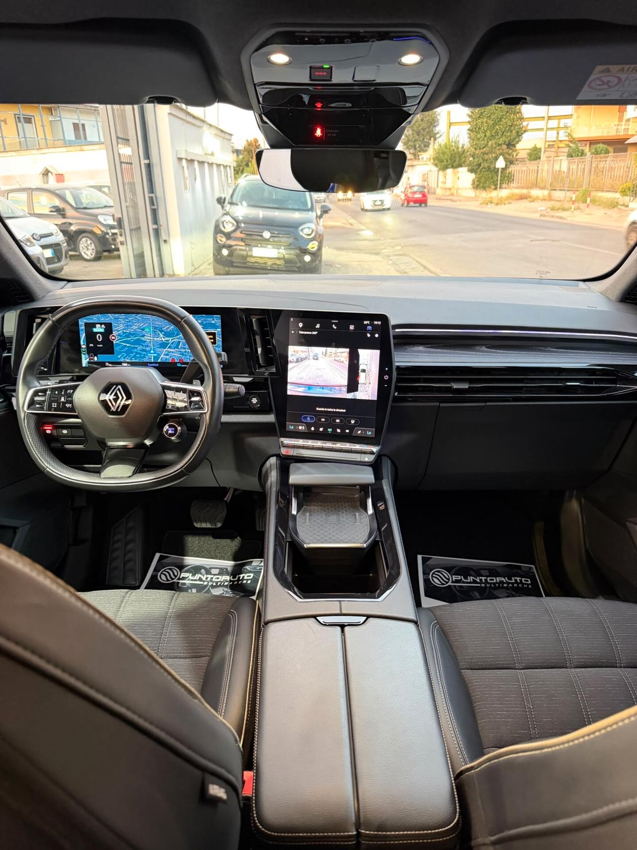Renault Austral 2023 1.2 E-Tech full hybrid Iconic 200cv auto