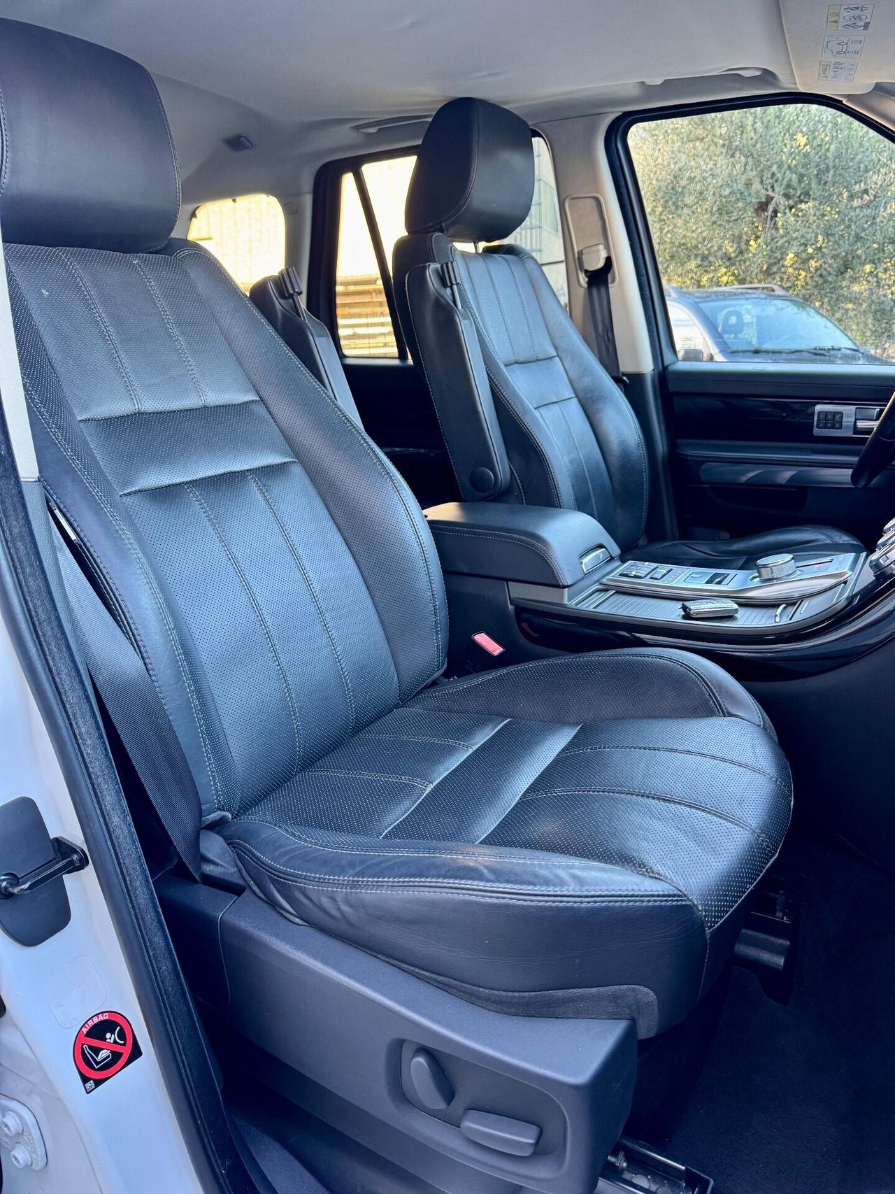 LAND ROVER RANGE ROVER SPORT 3.0 TDV6 HSE