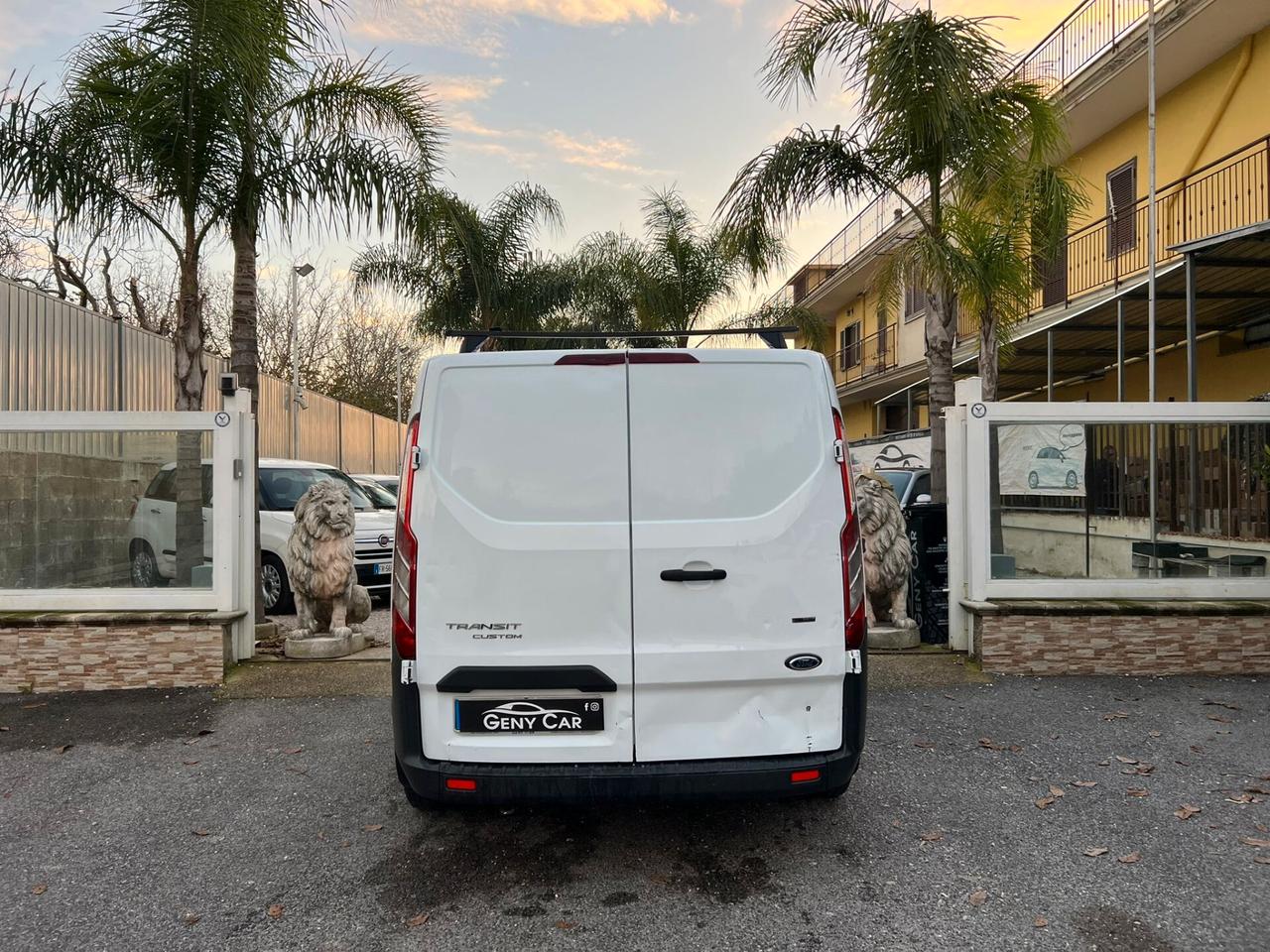 Ford Transit Custom 270 2.2 TDCi PC Furgone