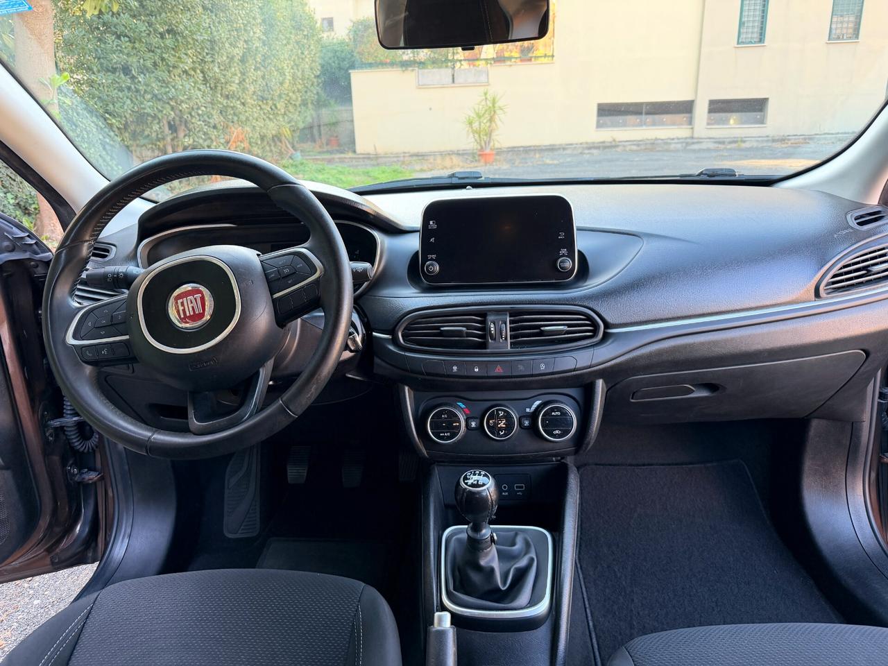 Fiat Tipo 1.6 Mjt S&S 5p Lounge Euro 6