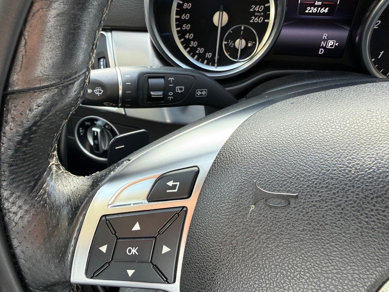 Mercedes-benz ML 350 BlueTEC 4Matic Sport