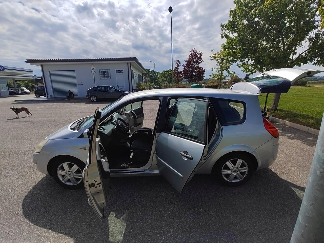 Renault Scenic Grand Scénic 1.9 dCi/130CV Serie Speciale