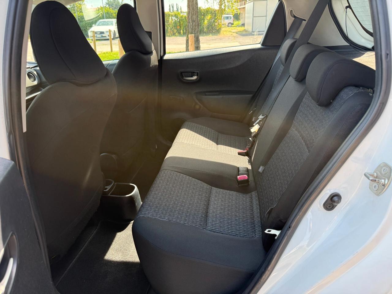 Toyota Yaris 1.0 5 porte Active