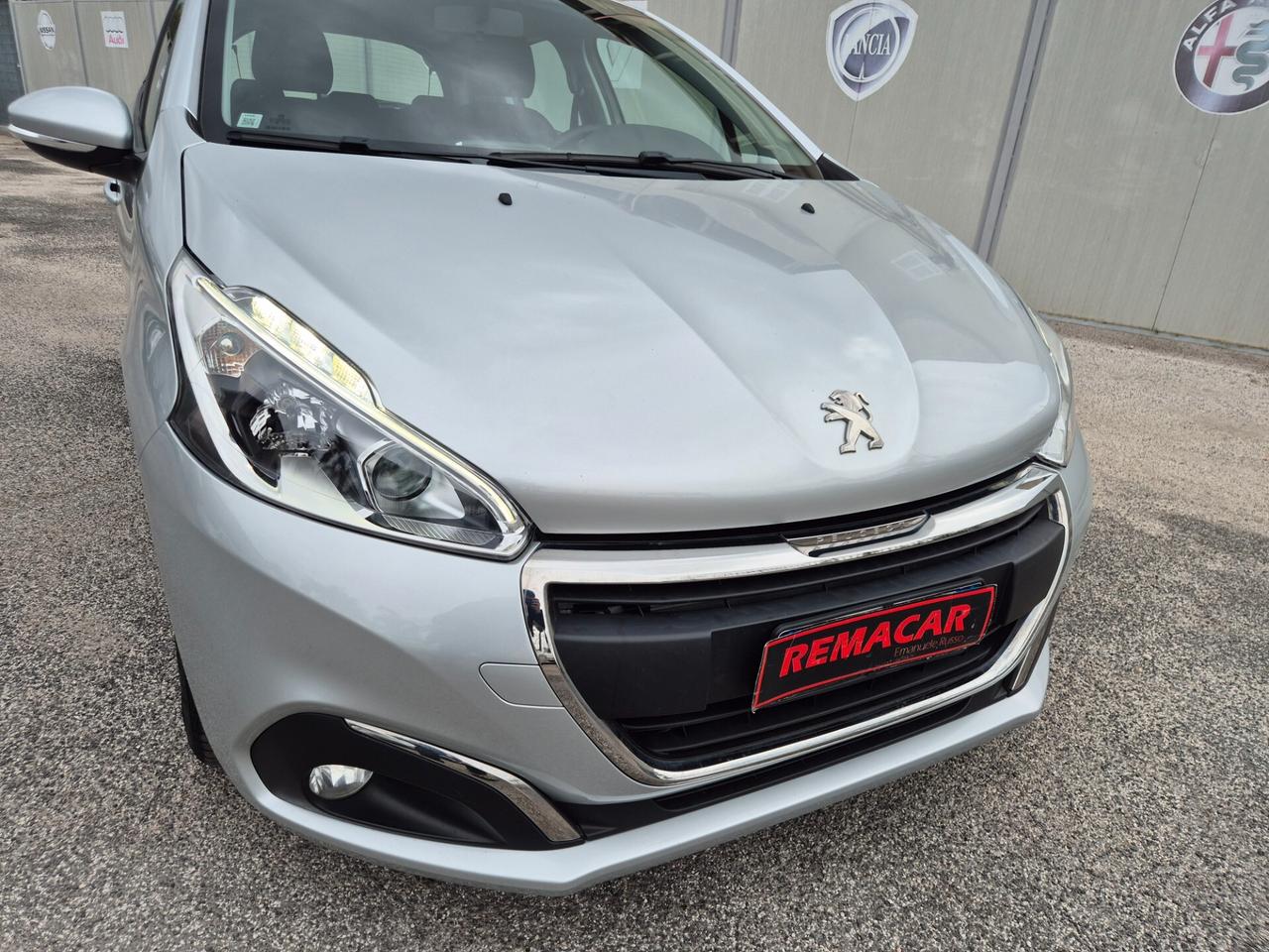 Peugeot 208 RESTAYLING 1.6 TDI 75 CV ALLURE NUOVA 2018