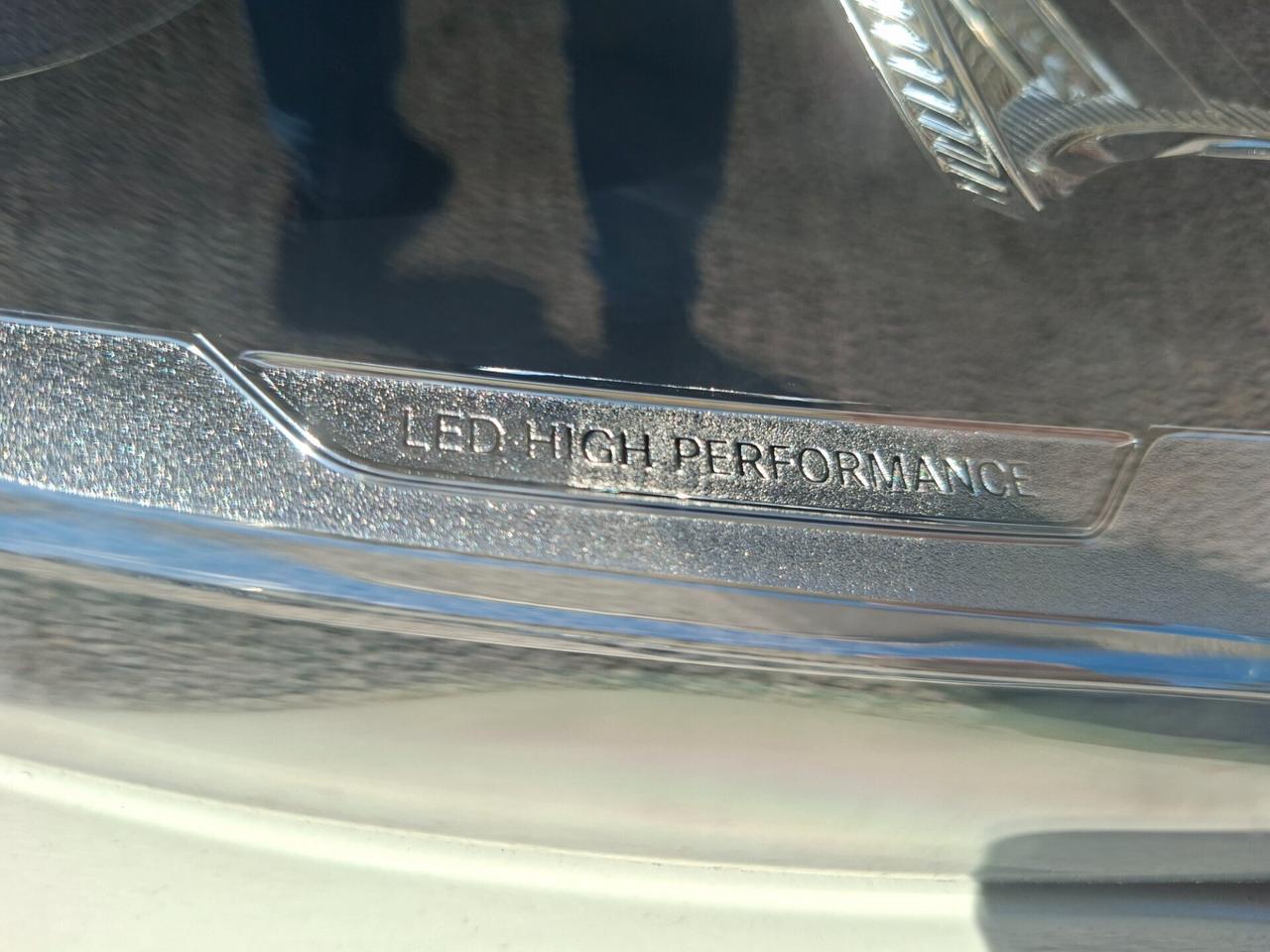 Mercedes-benz GLA 200 180 d Premium