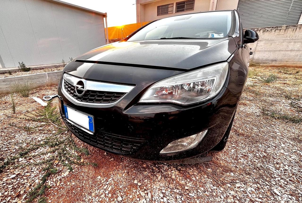 OPEL ASTRA J 1.7 CDTI 2011 MOTORE KO