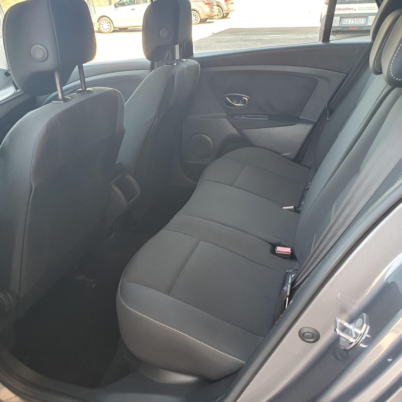 Renault Mégane 1.5 dCi 110CV SporTour Wave
