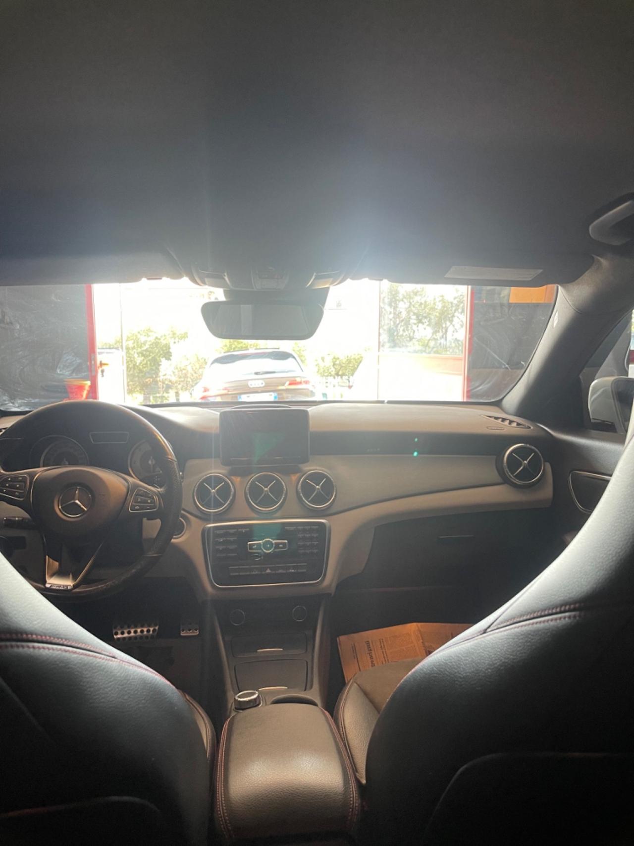 Mercedes-benz CLA 220 CLA 220 CDI Automatic Amg